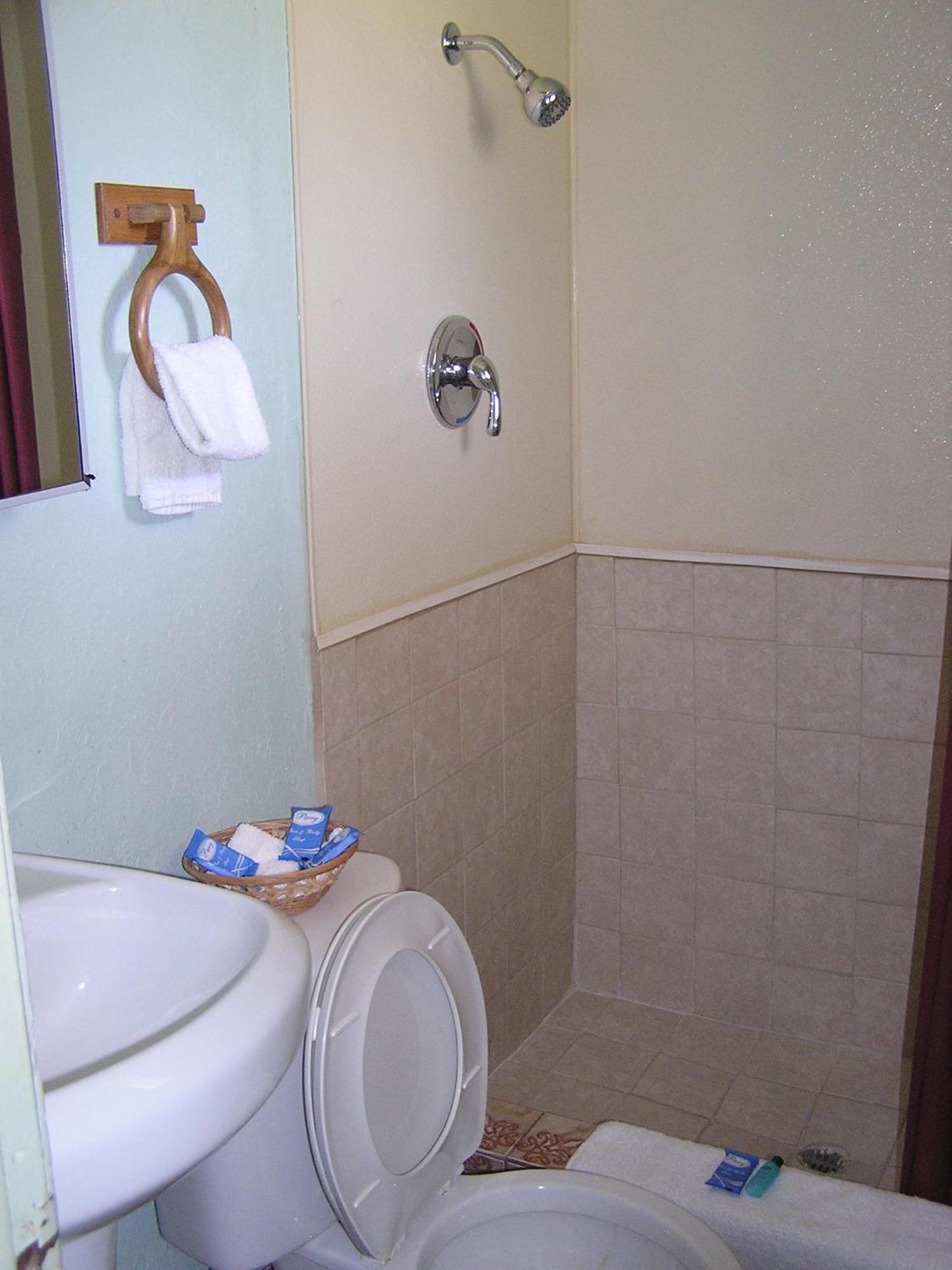 Many American Inn Motel מראה חיצוני תמונה